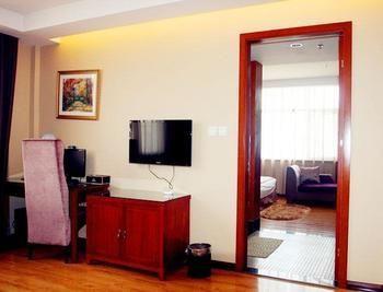Fu Yuan Business Hotel- Luanchuan 古城镇 外观 照片